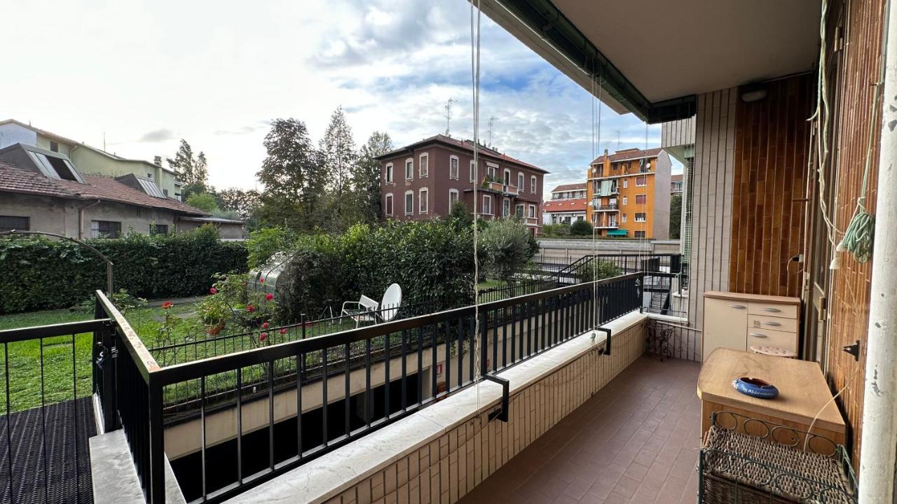 Dehomes - Two Bedrooms, Terrace, Wi-Fi, Tram To Centre & Rho Fiera Milão Exterior foto