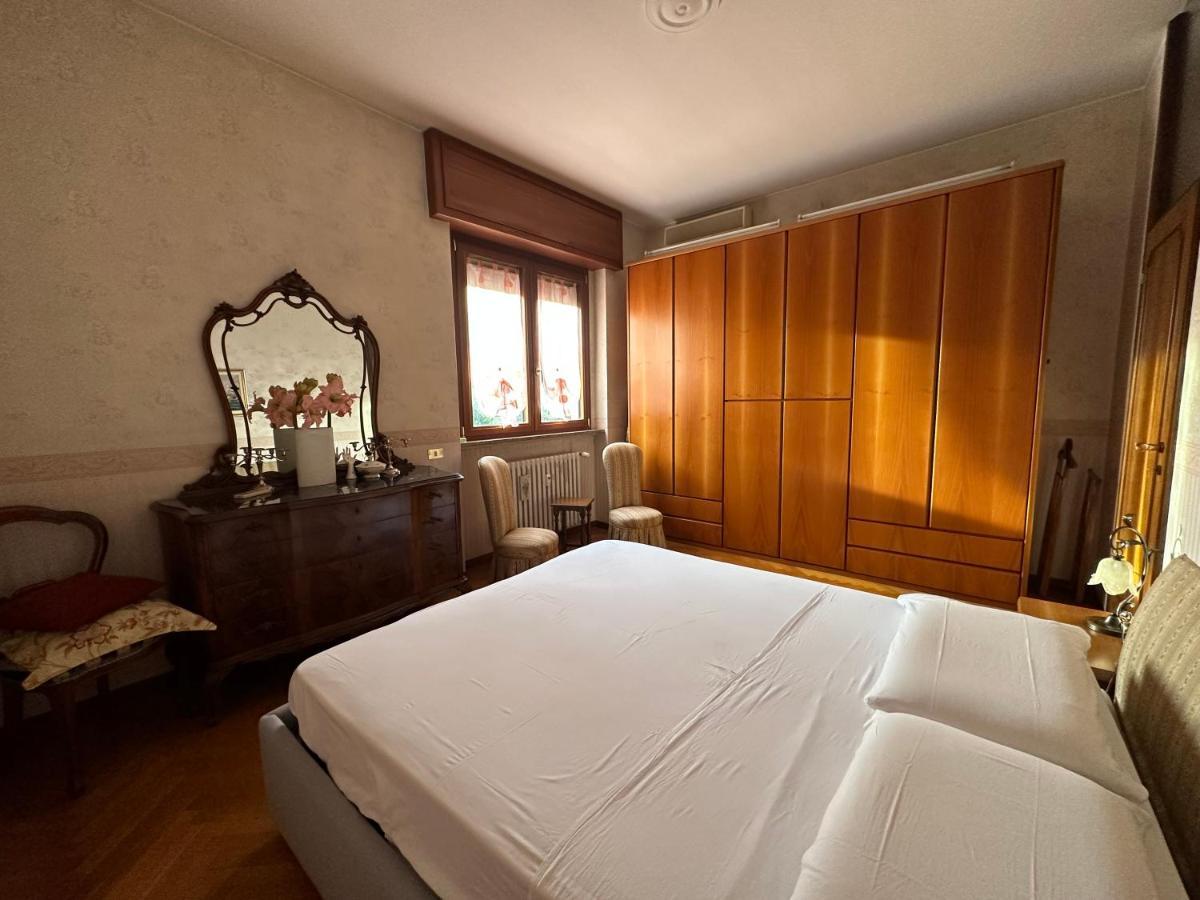 Dehomes - Two Bedrooms, Terrace, Wi-Fi, Tram To Centre & Rho Fiera Milão Exterior foto