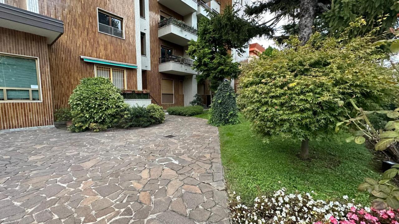 Dehomes - Two Bedrooms, Terrace, Wi-Fi, Tram To Centre & Rho Fiera Milão Exterior foto